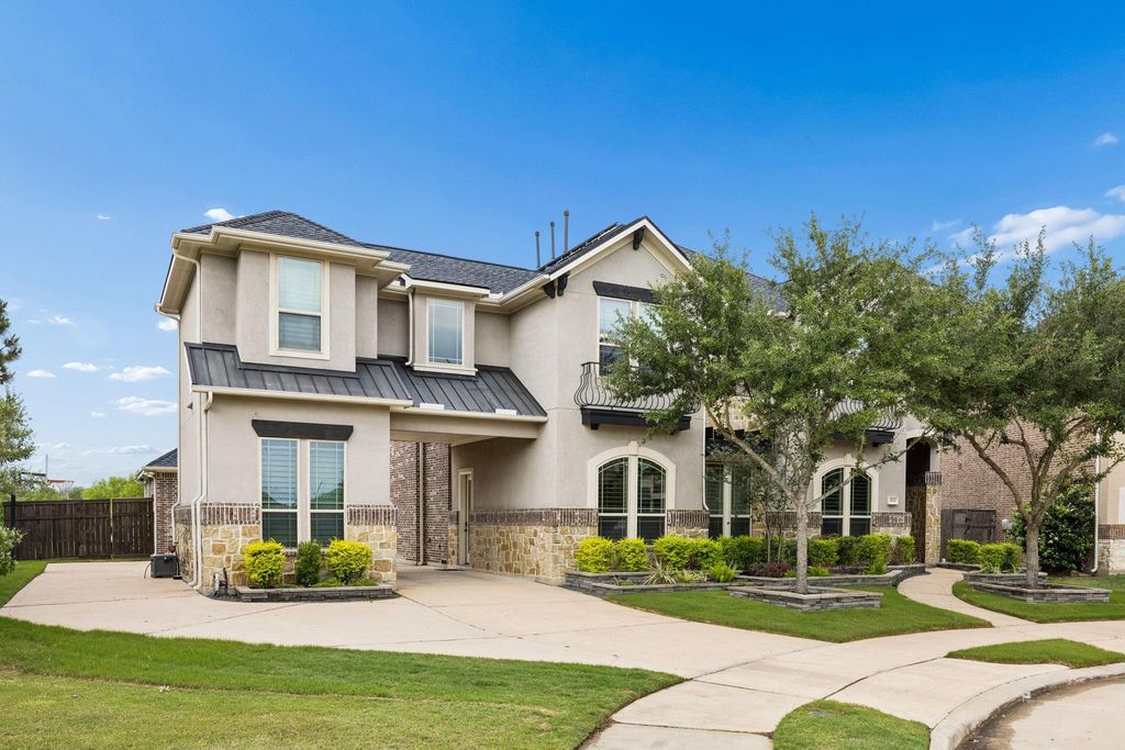 Photo of 5614 E Wimberly Briar Lane, Fulshear, TX 77441 (MLS # 28475077)