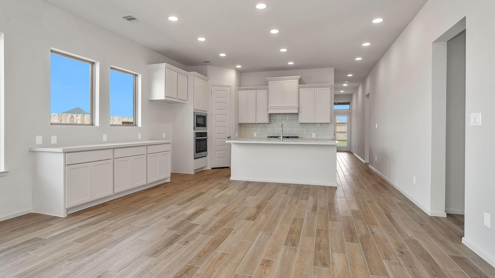 10422 Starfire Yellow Drive