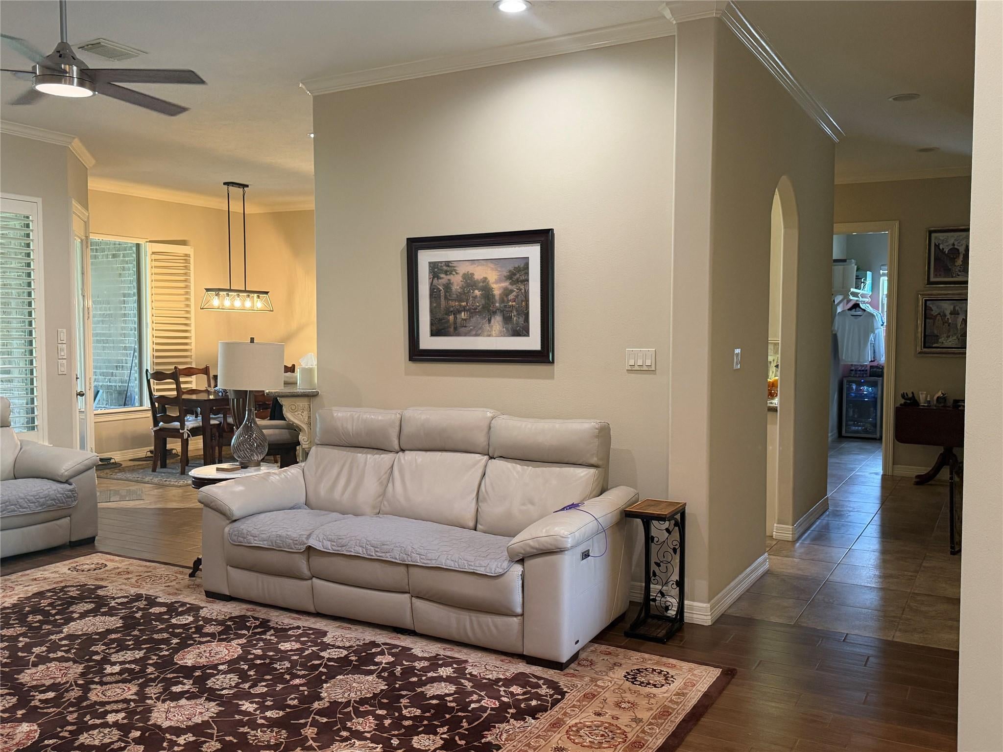 166 Hillsborough Drive W