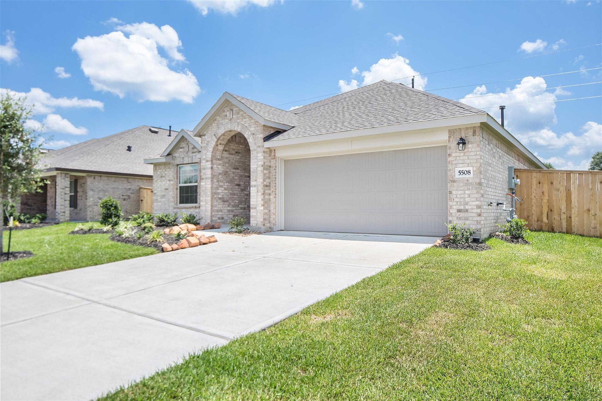 5508 Knox Landing Drive
