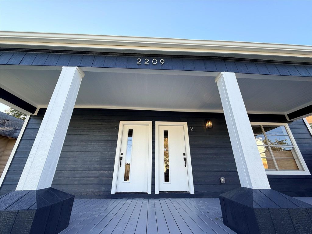 Photo of 2209 Gano St St #2, Houston, TX 77009 (MLS # 48705638)