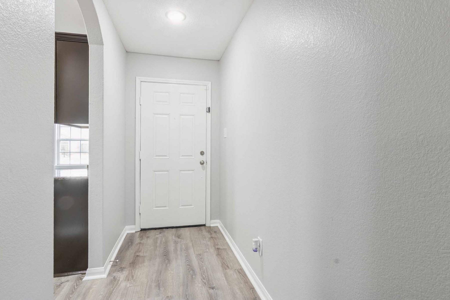 10927 Hillside Creek Drive