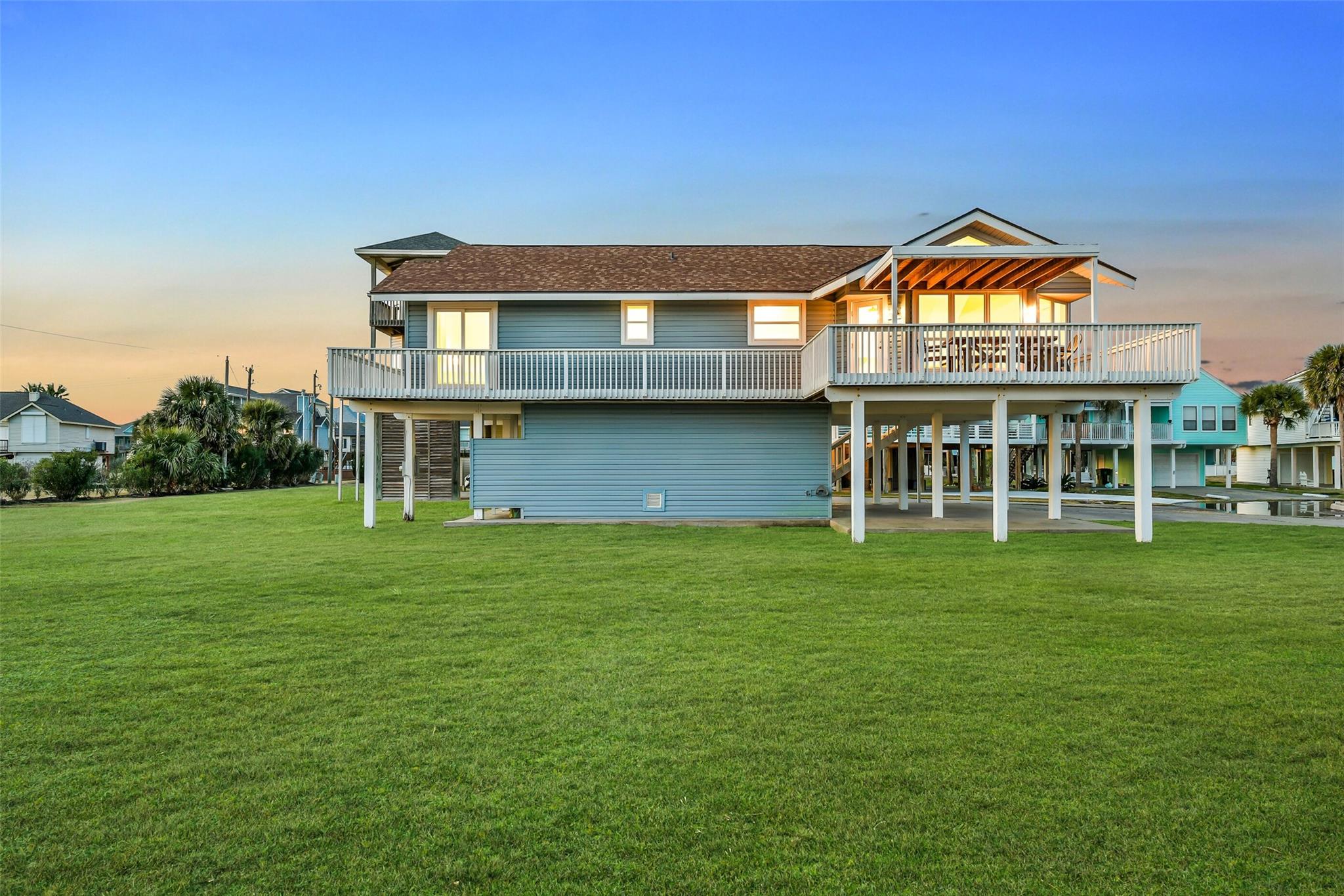 4123 Pelican Lane