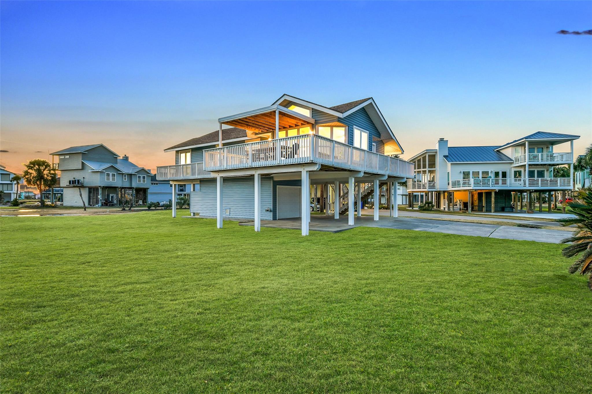 4123 Pelican Lane