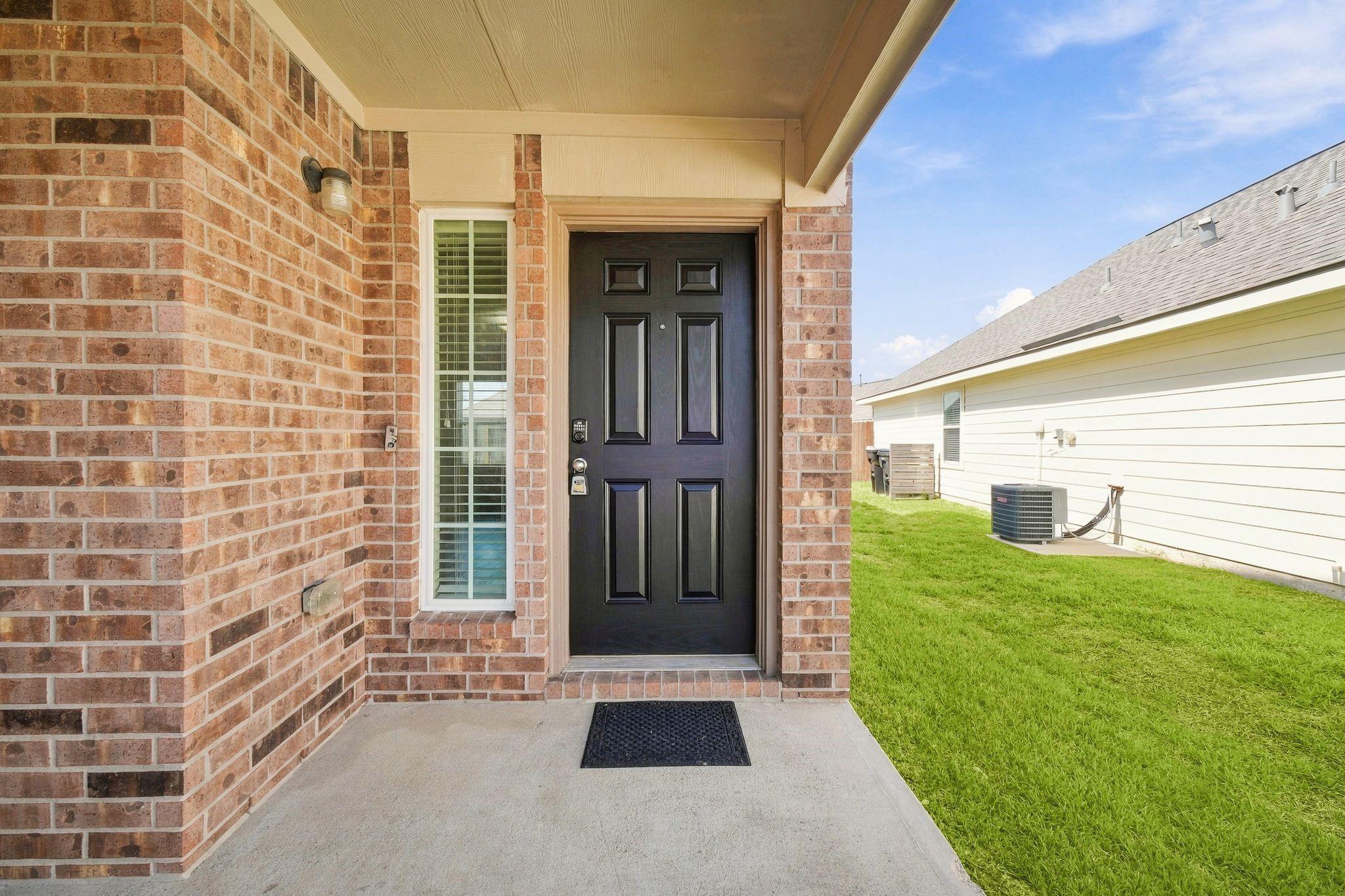3307 Lake Como Court