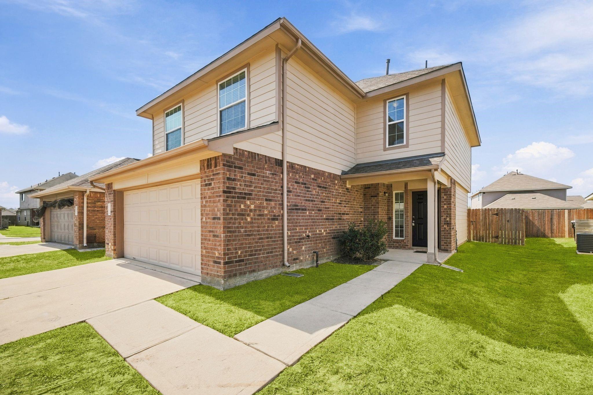 3307 Lake Como Court