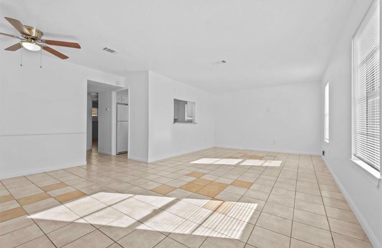 3428 Lantern Lane