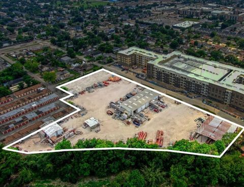 1626 Enid Street Houston TX 77009