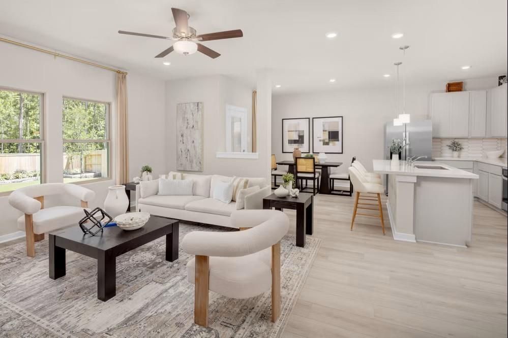 1041 Arbor Village Lane