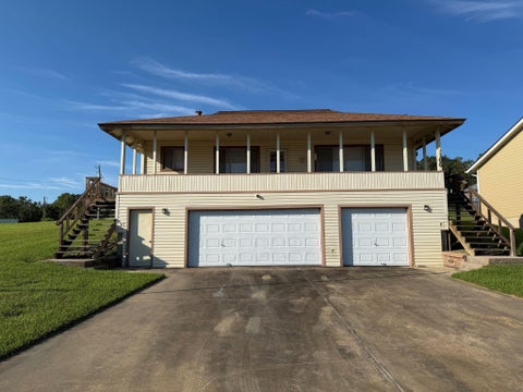 Photo of 100 Lakeview Circle, Coldspring, TX 77331 (MLS # 62992522)