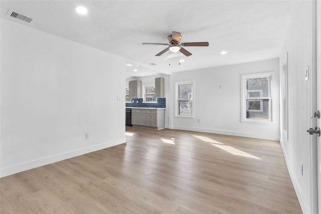 Photo of 4516 Normandy Way, Houston, TX 77021 (MLS # 55491093)