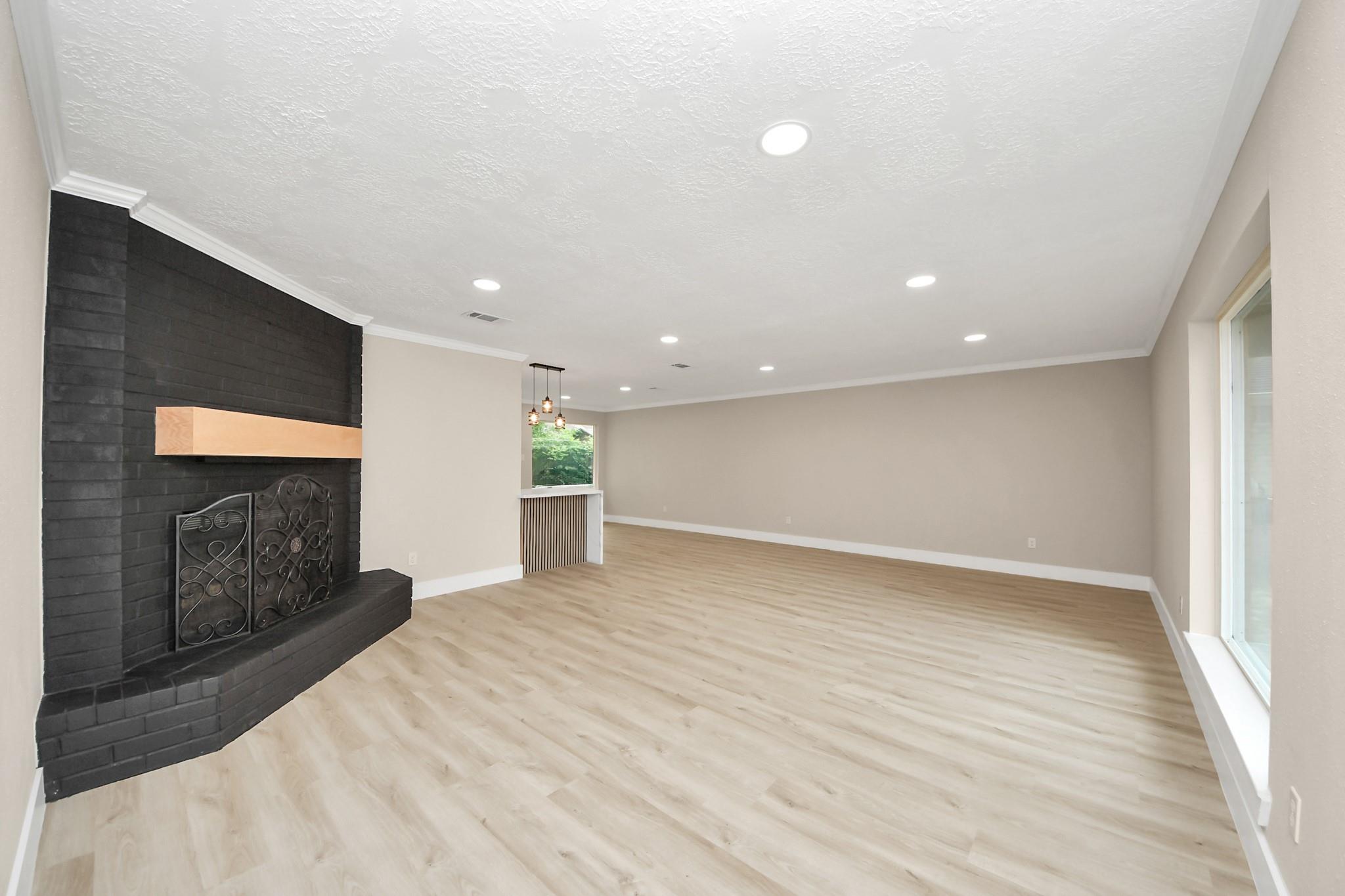 20322 Bishops Gate Lane