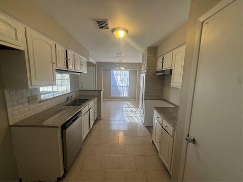 Tiny photo for 403 Mistywood Drive, Houston, TX 77090 (MLS # 9888949)