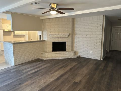 Tiny photo for 403 Mistywood Drive, Houston, TX 77090 (MLS # 9888949)