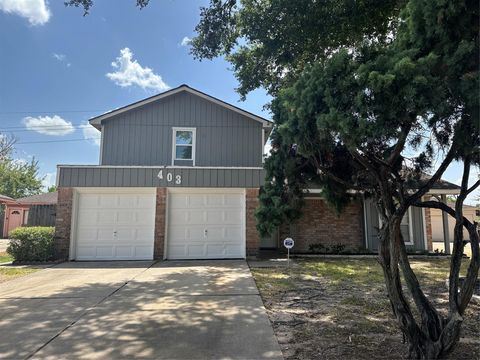 Tiny photo for 403 Mistywood Drive, Houston, TX 77090 (MLS # 9888949)