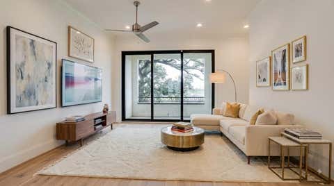 Photo of 6256 Kansas Street, Houston, TX 77007 (MLS # 83639853)