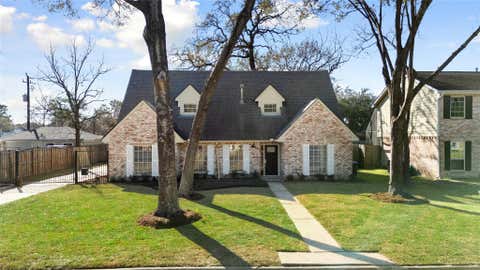 Homes For Sale - 5707 Ash Oak Drive<br/> Harris County, Houston, TX 77091