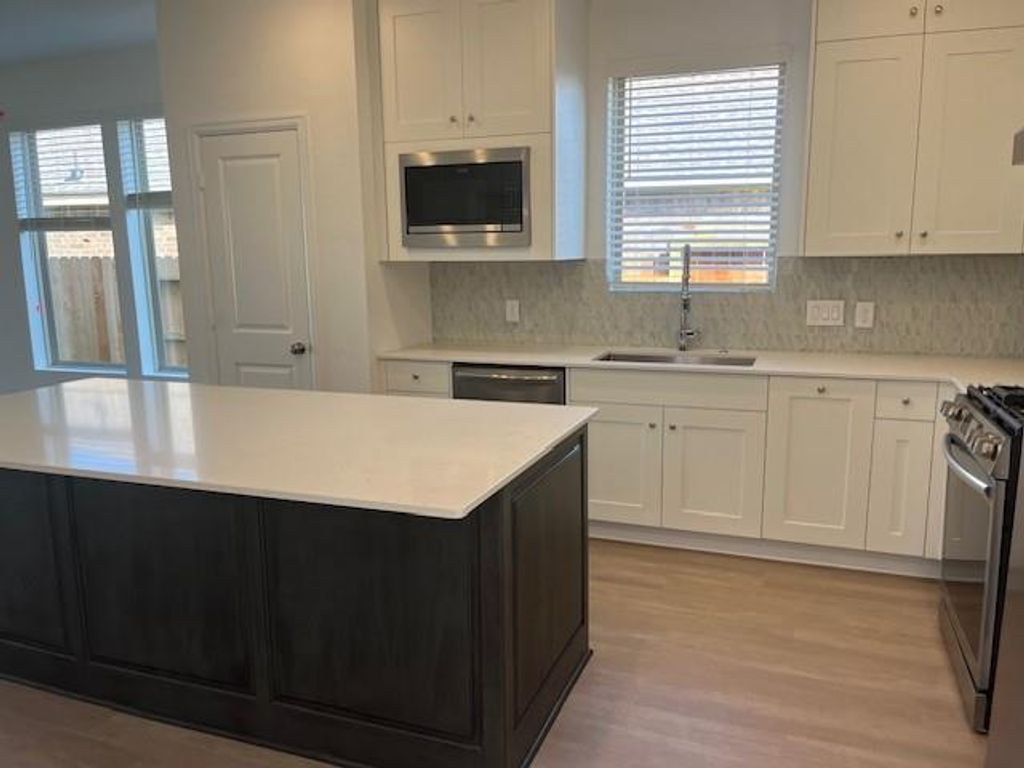 Photo of 2134 Mosaic Valley Court, Angleton, TX 77515 (MLS # 84173825)