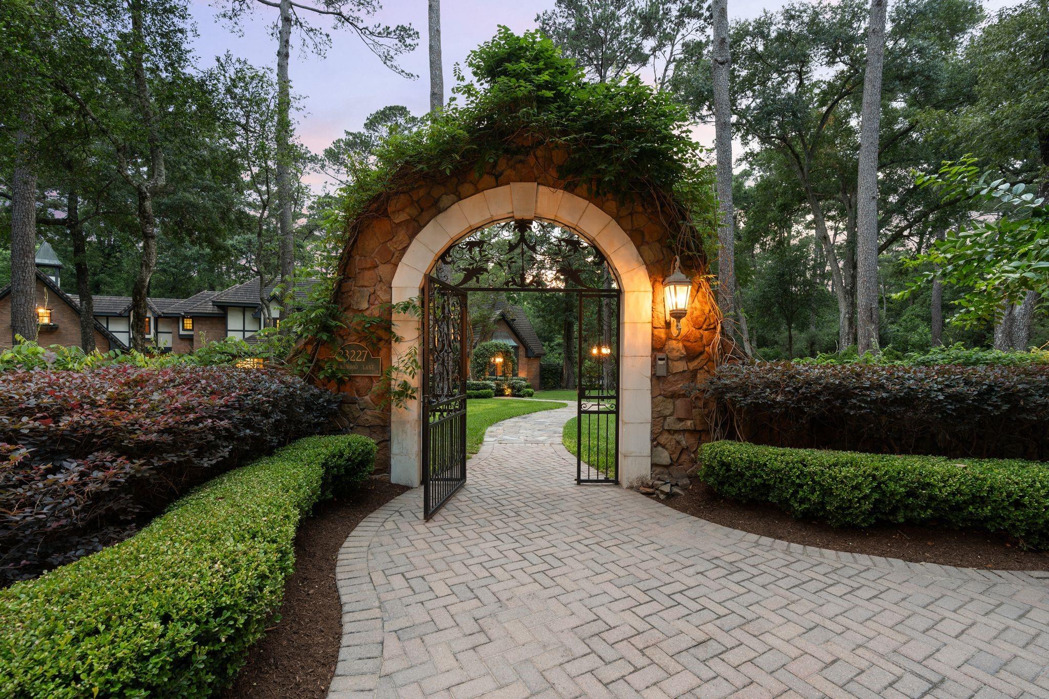23227 Brownwood Lane