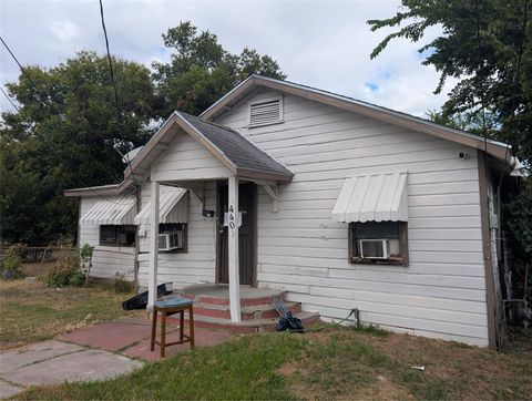 Photo of 4403 New Orleans St, Houston, TX 77020 (MLS # 45174713)
