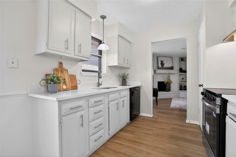 Tiny photo for 9802 Appleridge Drive, Houston, TX 77070 (MLS # 18307632)