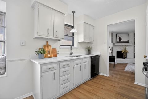 Tiny photo for 9802 Appleridge Drive, Houston, TX 77070 (MLS # 18307632)