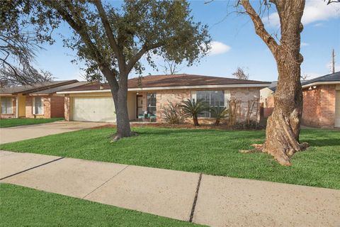 Tiny photo for 9802 Appleridge Drive, Houston, TX 77070 (MLS # 18307632)