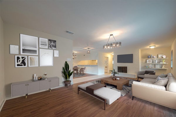 20 CHAMPIONS COLONY E, HOUSTON, TX 77069 - Image e5f91e9eabfb79932e9ebd0e396cefca/3243360417
