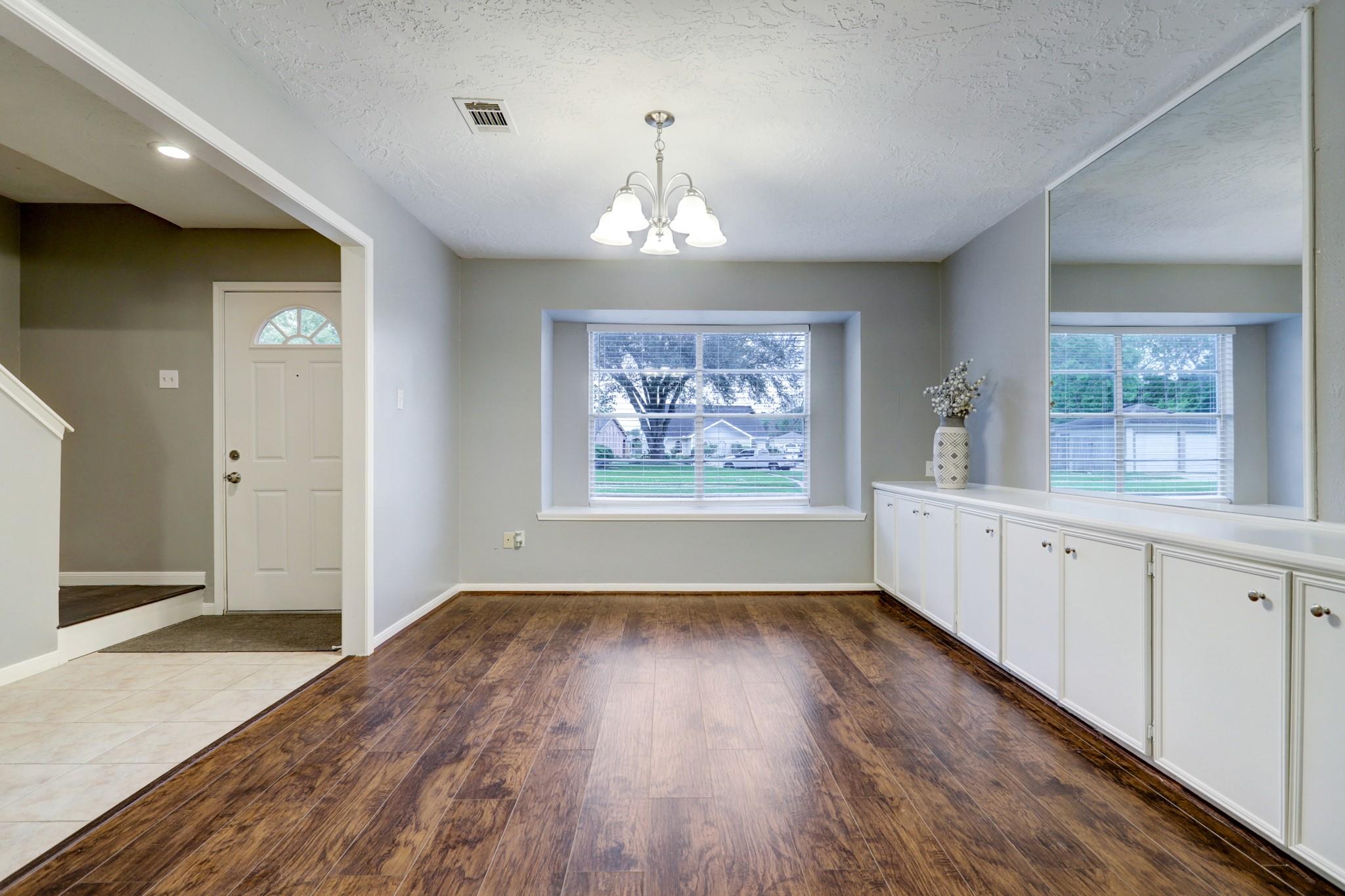 12346 Huntington Venture Drive