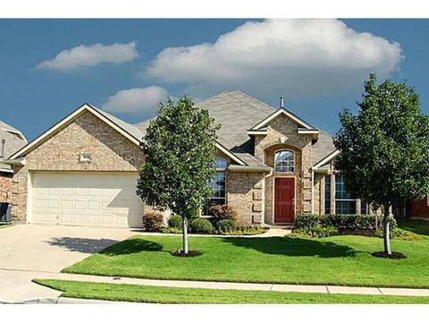 Photo of 10225 Red Bluff Lane, Fort Worth, TX 76177 (MLS # 78811863)