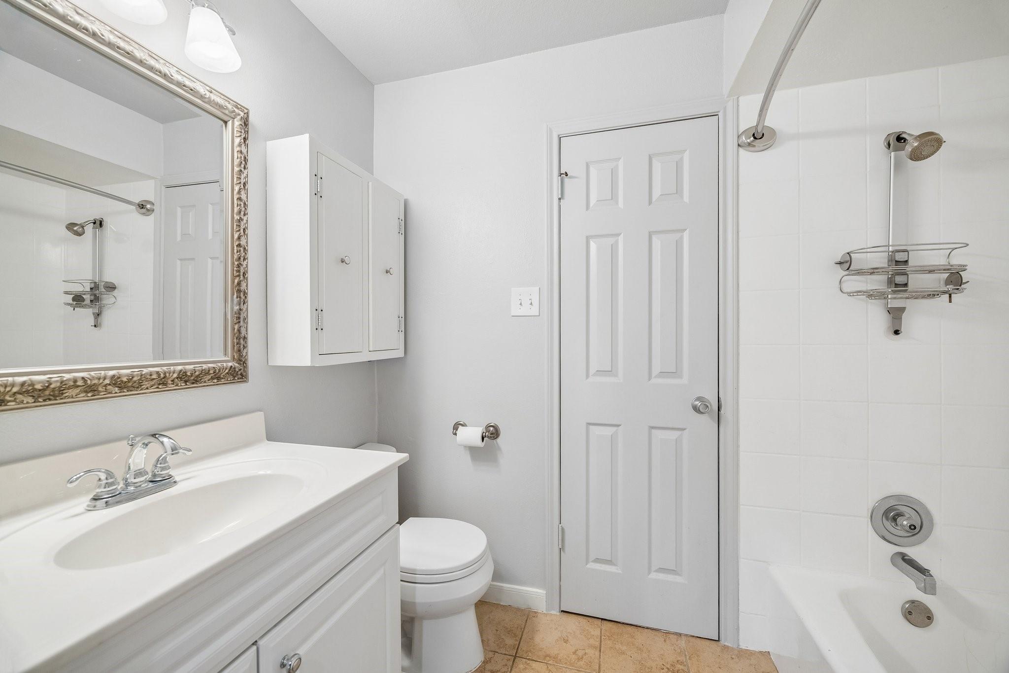 11 Cedar Chase Place