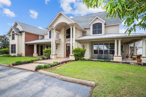 Photo of 17655 Fm 832, Buffalo, TX 75831 (MLS # 29220994)