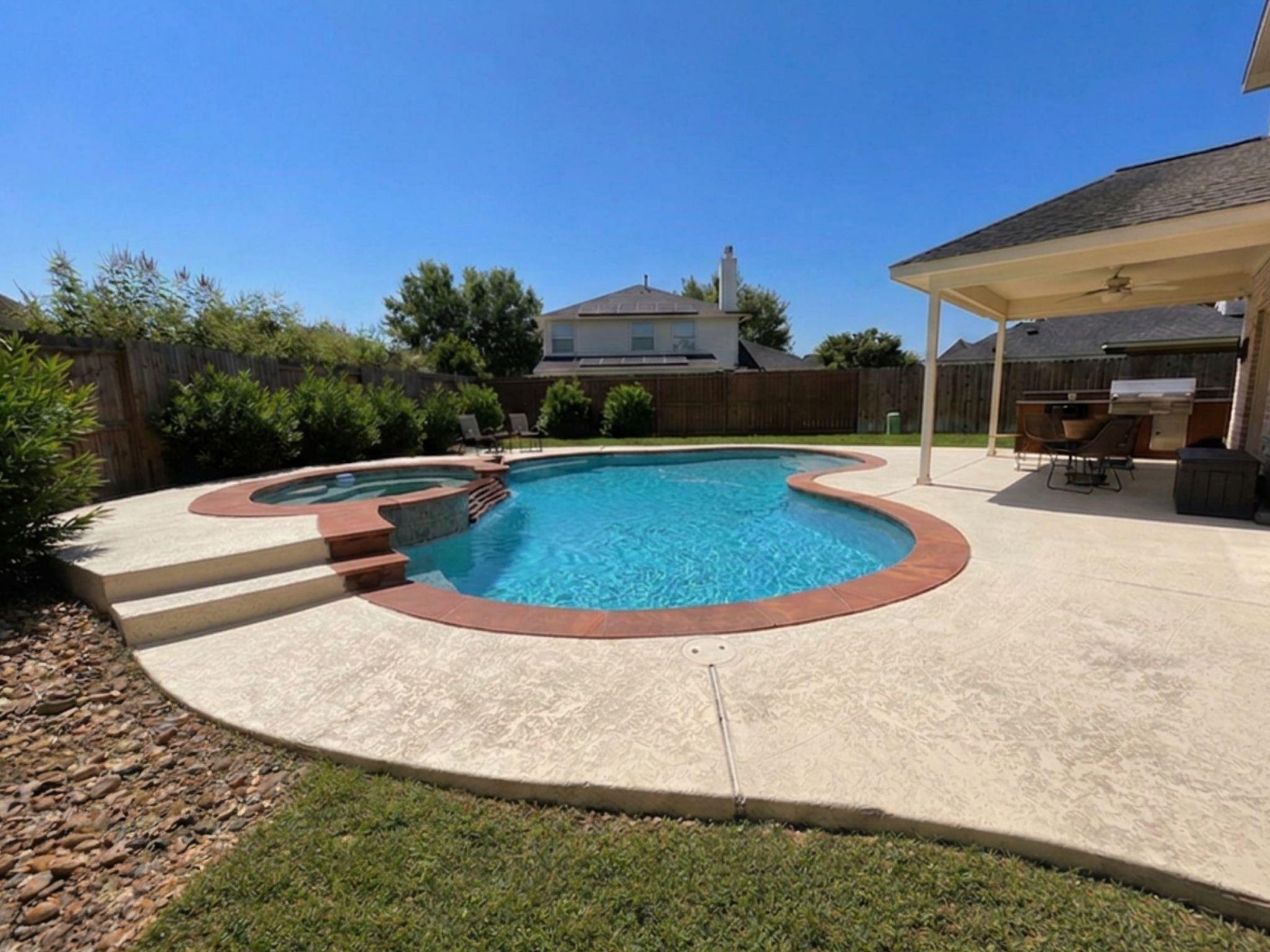 2409 Deerwood Court