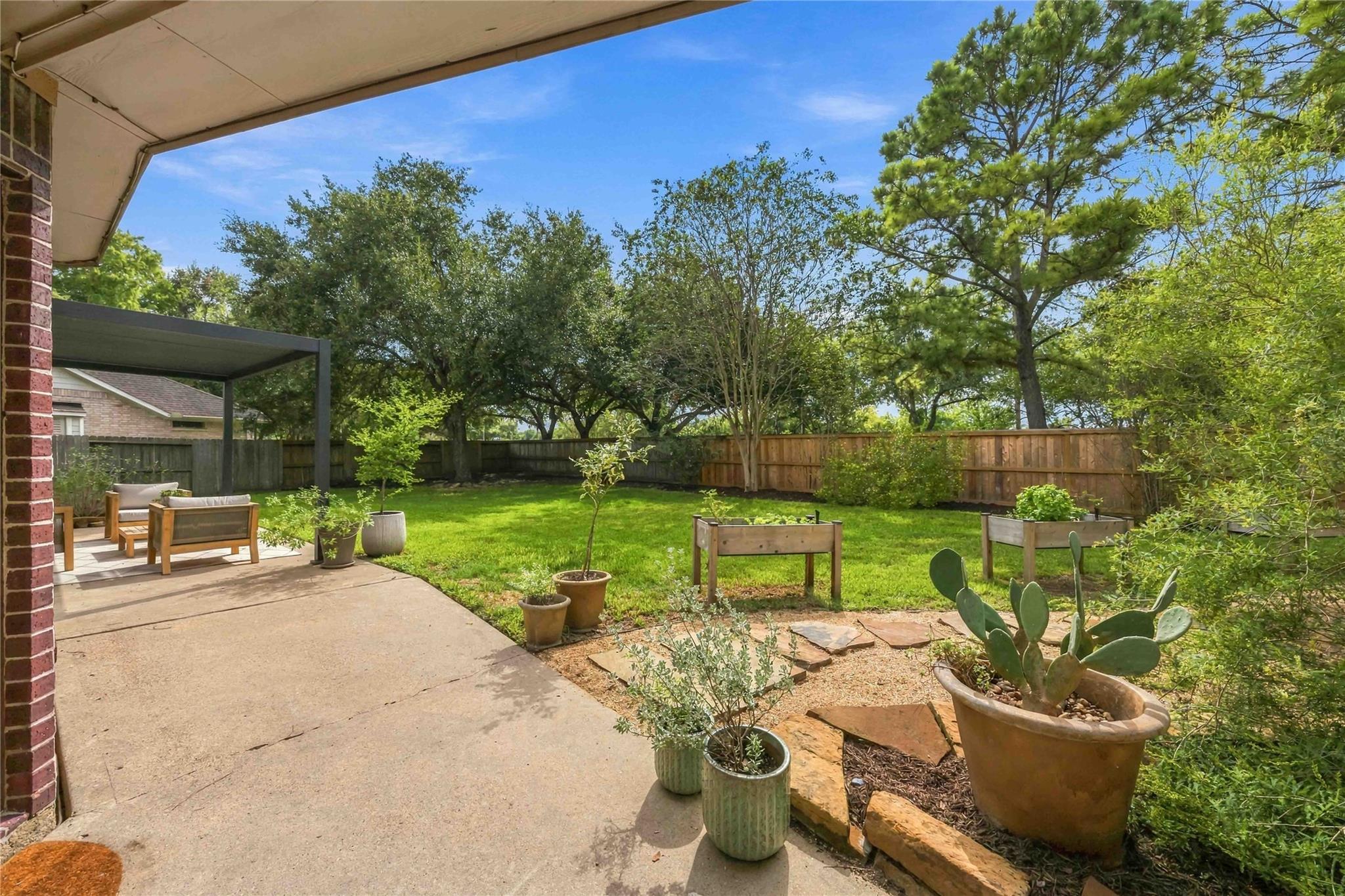 3502 Miraglen Drive