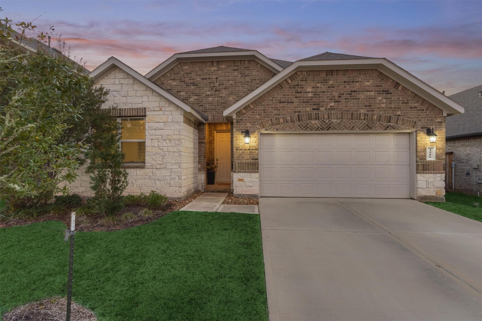 1080 Clearwood Drive