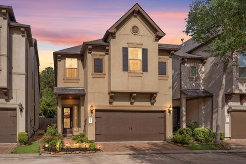 Photo of 2813 Shadow Woods Court, Houston, TX 77043 (MLS # 36879748)