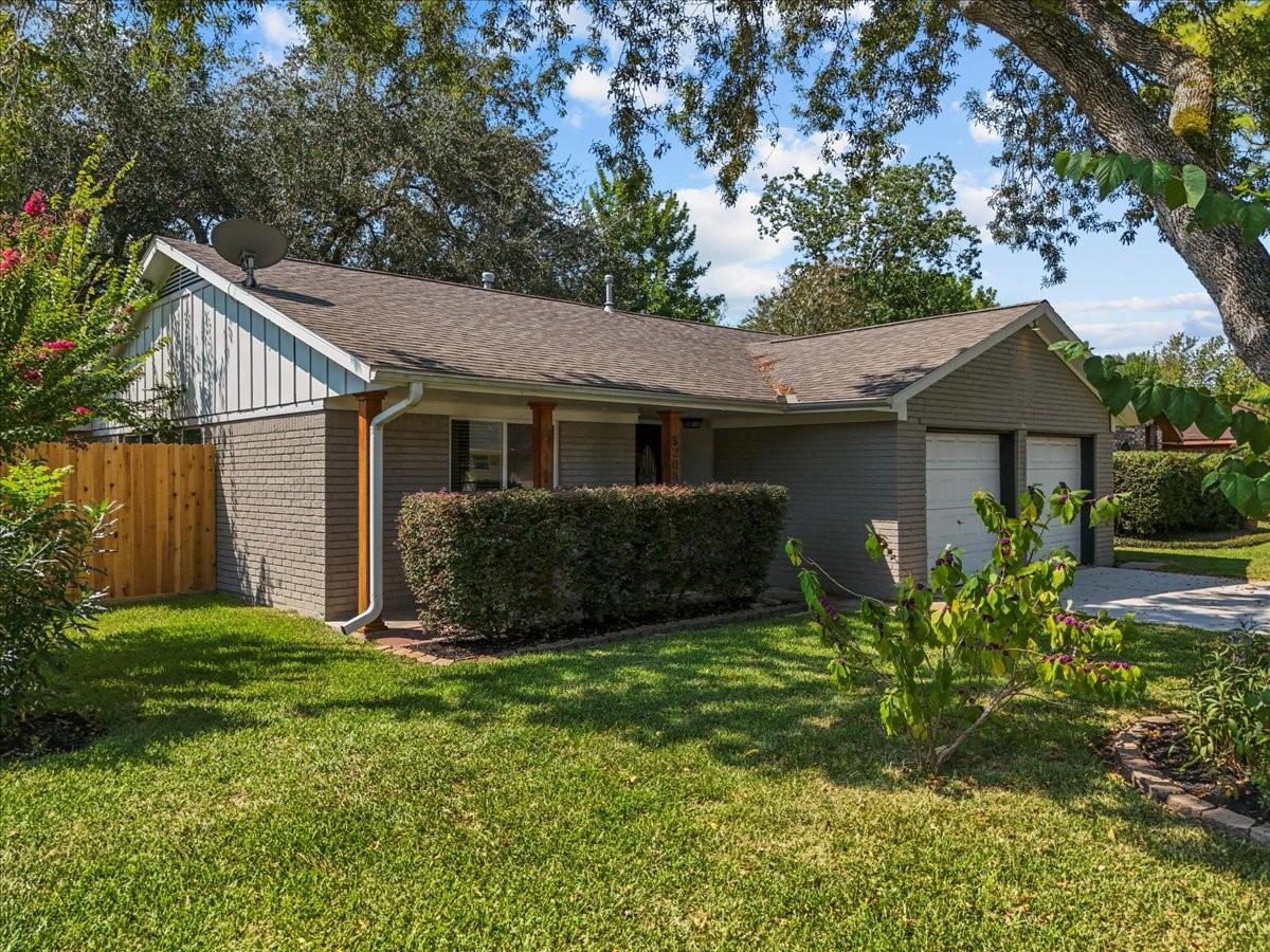 5208 Cunningham Drive