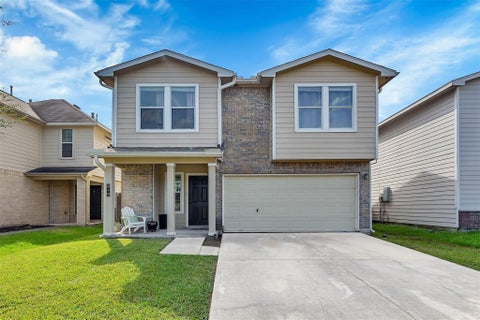 Photo of 839 Darbydale Crossing Lane, Houston, TX 77090 (MLS # 8375517)