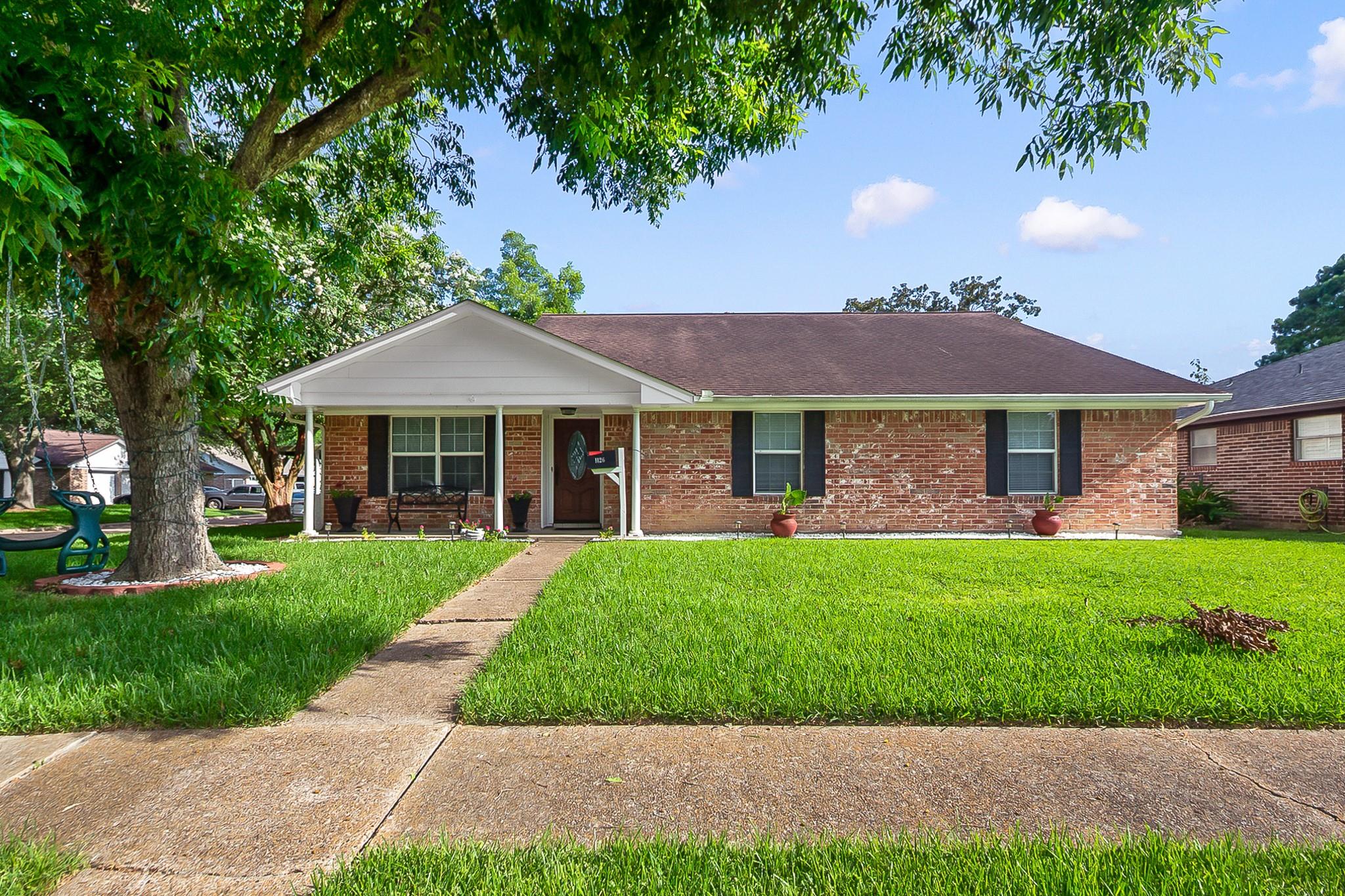 1126 Jeffrey Street