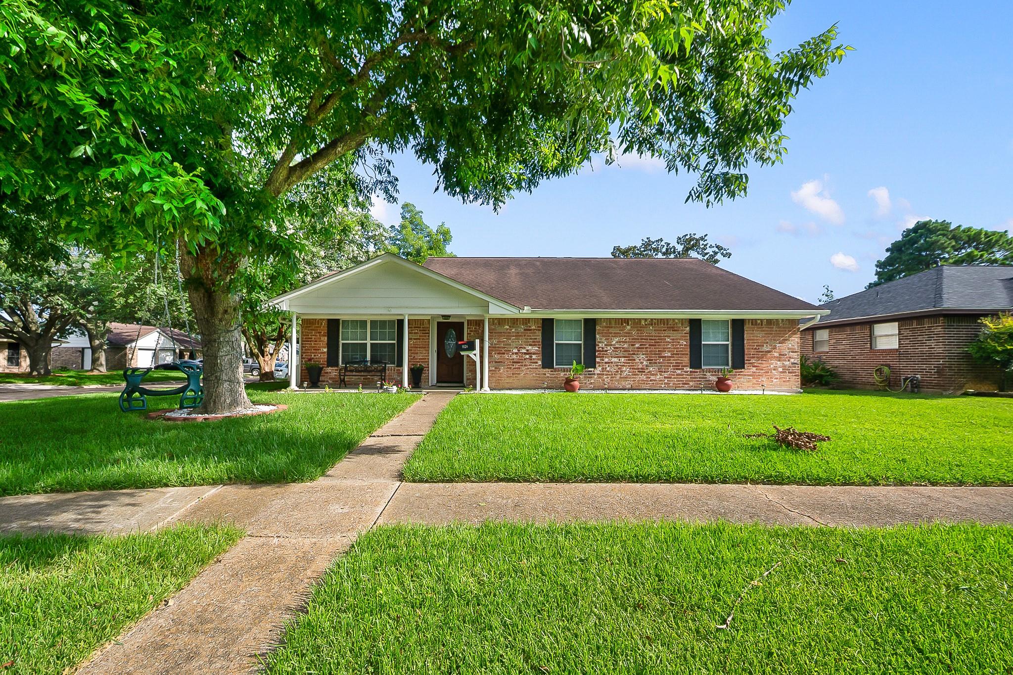 1126 Jeffrey Street