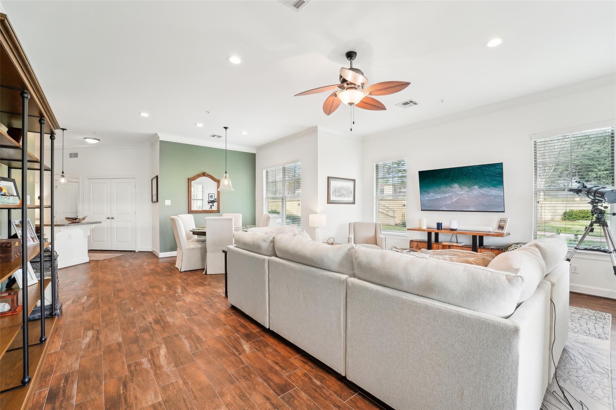 17040 W Fm 1097 Road 4101