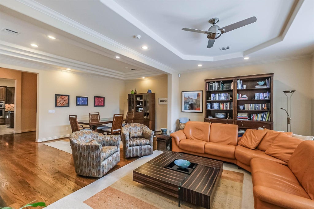 Photo of 5217 Rose Street #A, Houston, TX 77007 (MLS # 82106904)