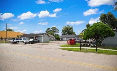 Photo of 13928 Bandera Street, Houston, TX 77015 (MLS # 74298356)