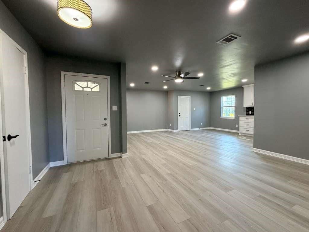 Photo of 7715 Catalina Lane, Houston, TX 77075 (MLS # 12822222)