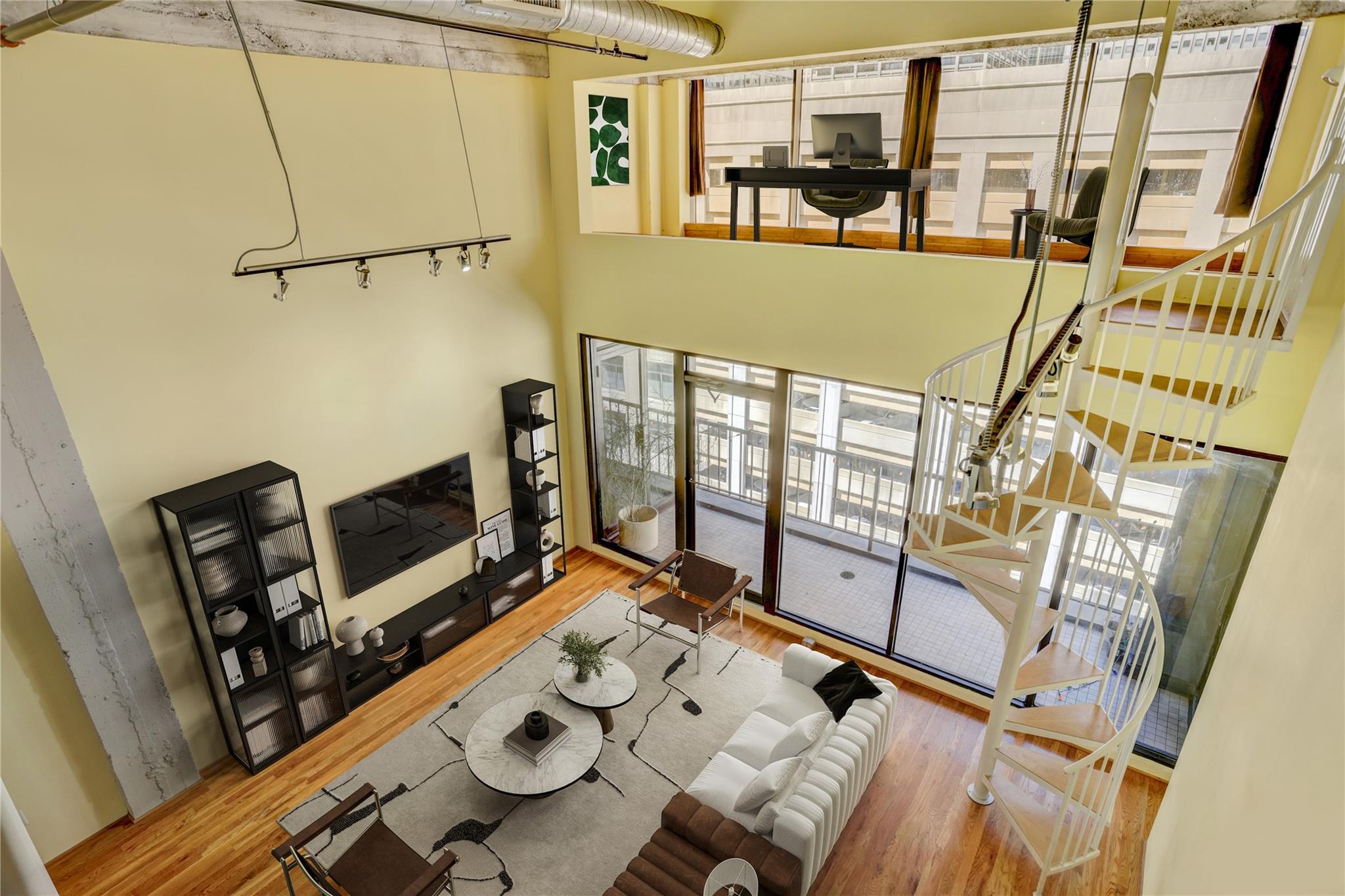 917 Main Street 1107