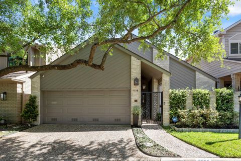 Photo of 9598 Longmont Drive, Houston, TX 77063 (MLS # 78864954)