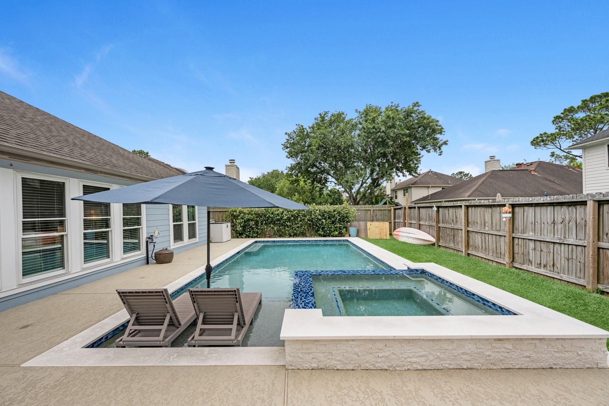 2814 Huntington Way