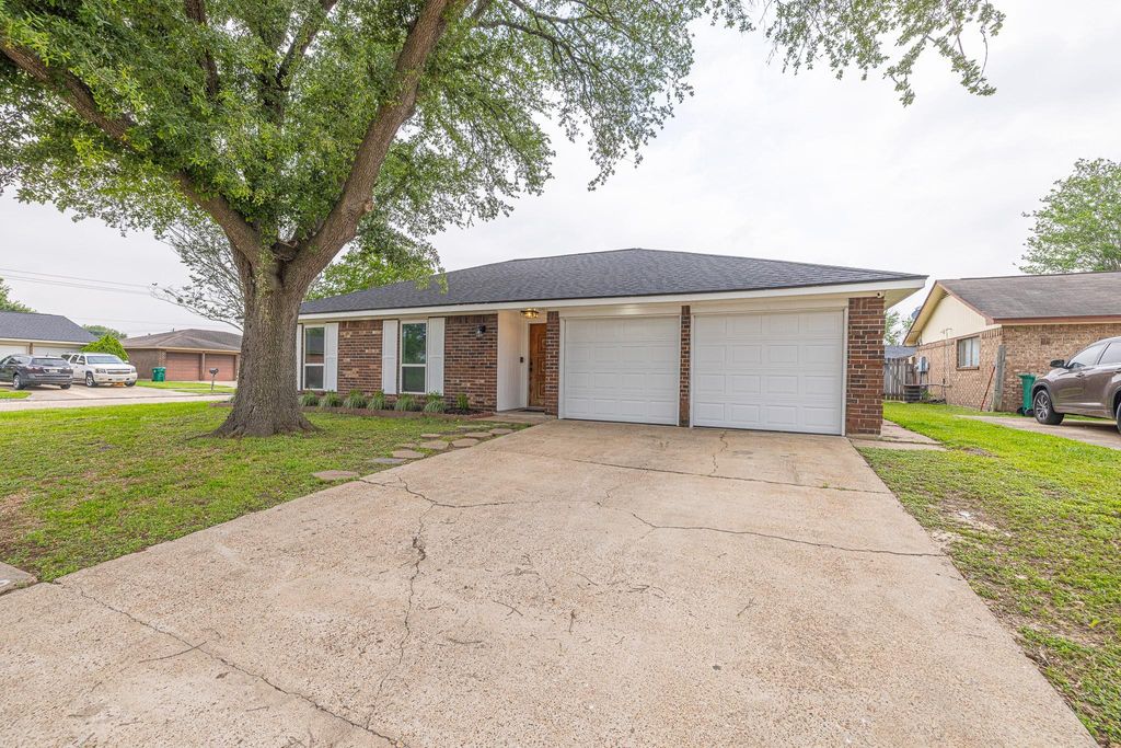Photo of 4127 Alecia Drive, Pasadena, TX 77503 (MLS # 50873854)