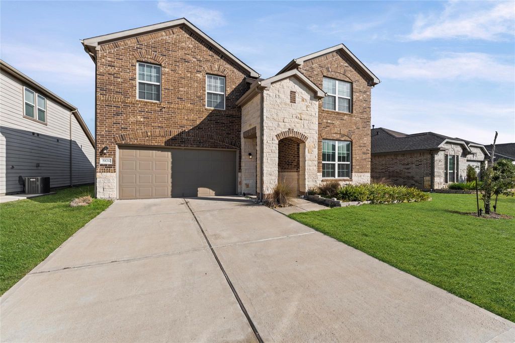Photo of 5826 Savanna Pasture Road, Katy, TX 77493 (MLS # 46971941)