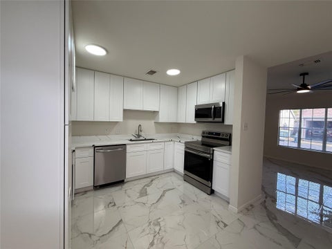 Photo of 14020 Schroeder Road #130, Houston, TX 77070 (MLS # 8157813)